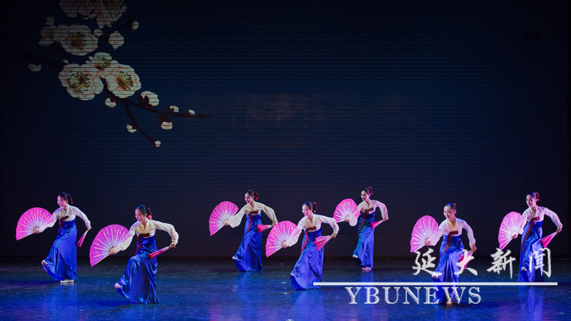 朝鲜族小道具舞课程展示——扇子舞